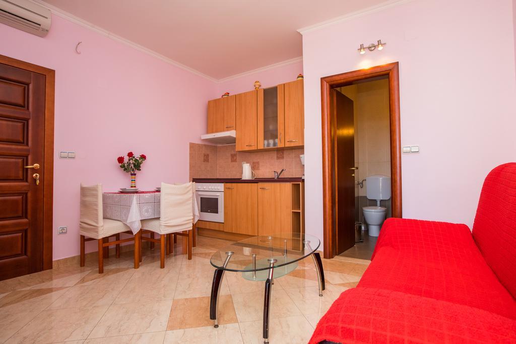 Apartments Silence Млини Екстериор снимка